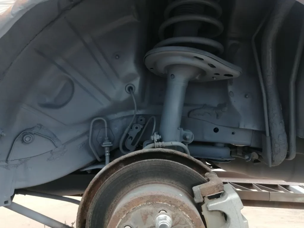 Пескоструйная обработка, огрунтовка автомобиля Toyota Camry
